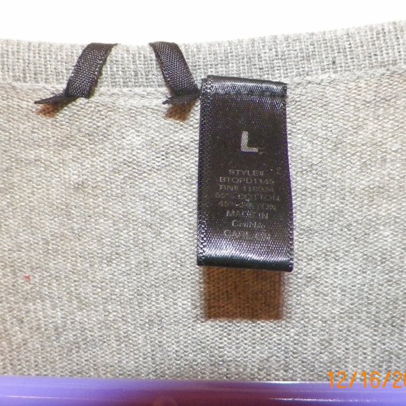 Sweater - Picture 3 of 4